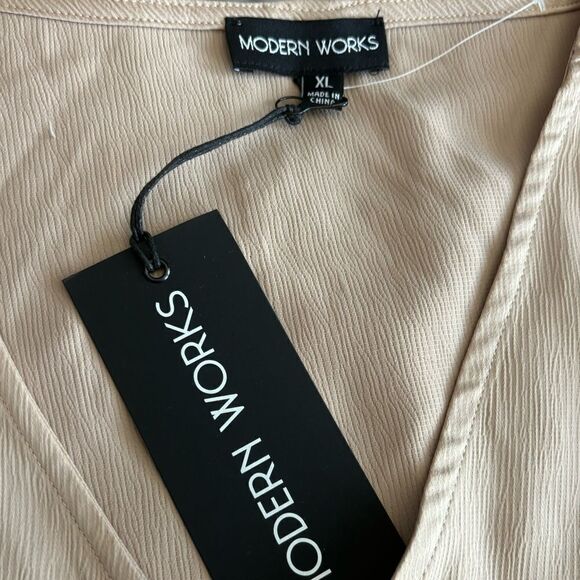 Modern Works V-neck Wide Sleeve Tie Front Blouse - Picture 3 of 5